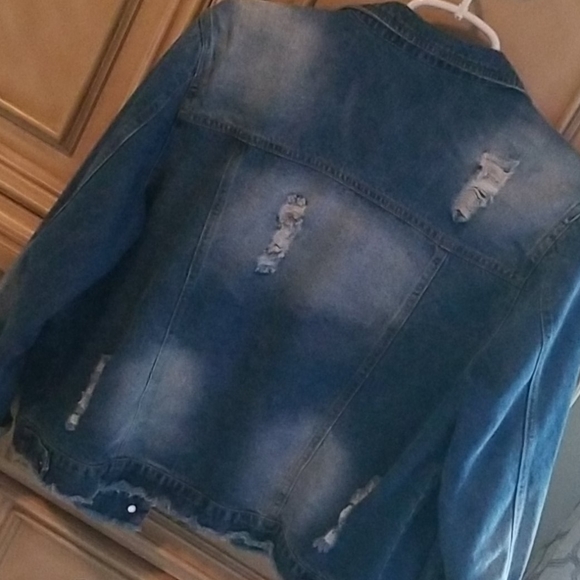 Jacket - Picture 5 of 5